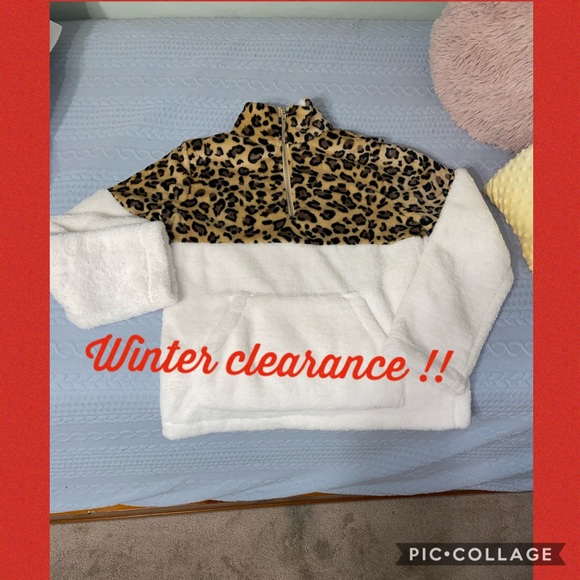 Tops - Leopard Print Sherpa Fleece Pullover Top
